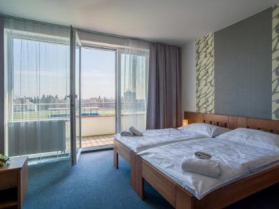 Garni Hotel Trebon Bagian luar foto